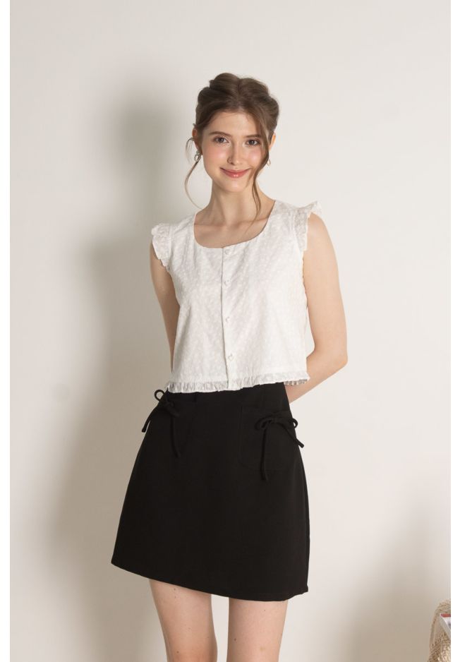 SHERRI EYELET TOP